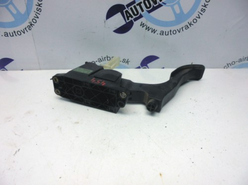 Akceleračný pedál Skoda Octavia 0281002342
