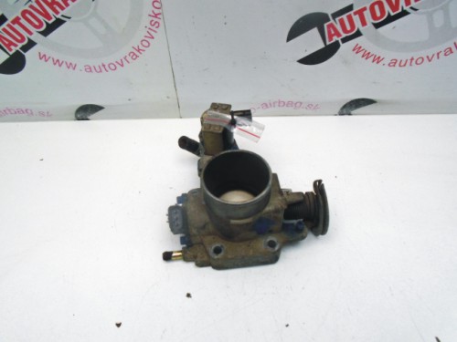 Škrtiaca klapka Mazda 626 V 1.8 E9T06871