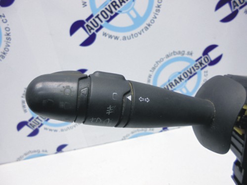 Prepínacia páčka Renault Laguna II 8200012245