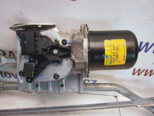 Motorček stieračov Renault Scenic II 8200327016