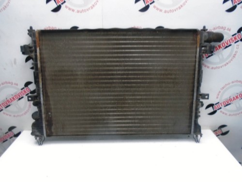 Chladič motora Peugeot Expert 1473910080