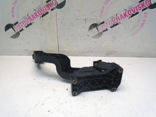 Akceleračný pedál Fiat Bravo II 0280755052