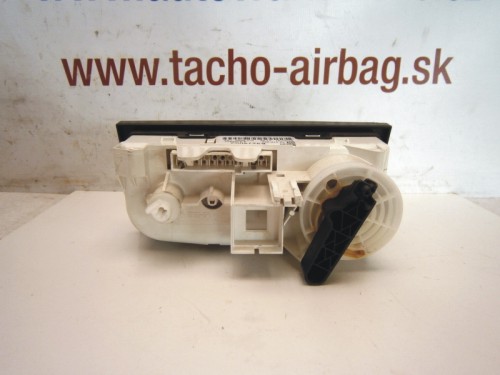 Ovládač kúrenia Opel Meriva 13215936