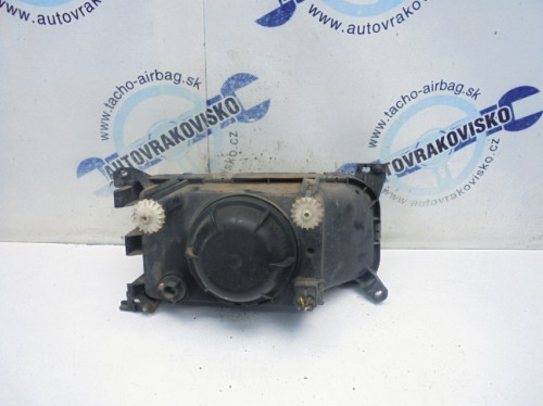 Predné svetlo VW Passat B4 LP
