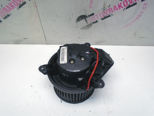 Motorček kúrenia Peugeot 106 F658083S