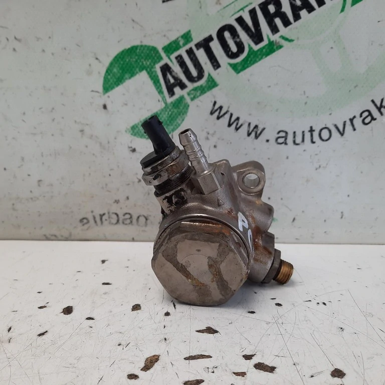 Vstrekovacie čerpadlo Skoda Rapid 1.2 TSI 04E127026A