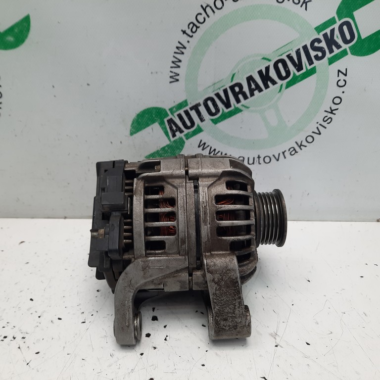 Alternátor Opel Meriva 09133600