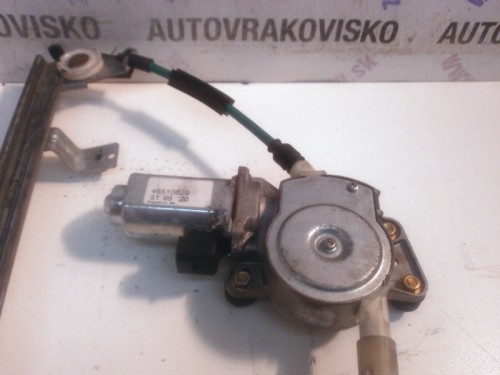 Sťahovanie okna Fiat Multipla PP 46510629