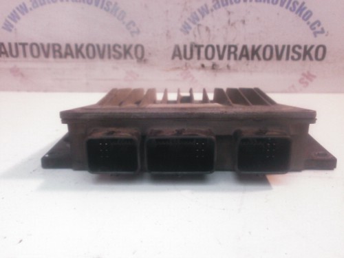 Riadiaca jednotka motora Renault Clio II 1.5 dCi R0410C017E