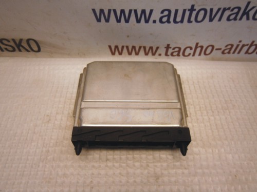 Riadiaca jednotka motora Volvo S60 2.5 T AWD 0261207712