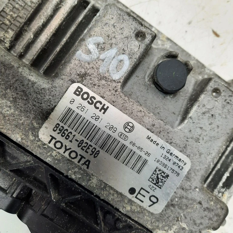 Riadiaca jednotka motora Toyota Auris 1.4 0261201209