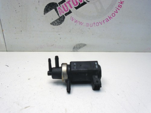Menič tlaku Audi A4 8D0906627
