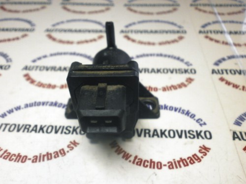 Menič tlaku Opel Vectra B 90466214