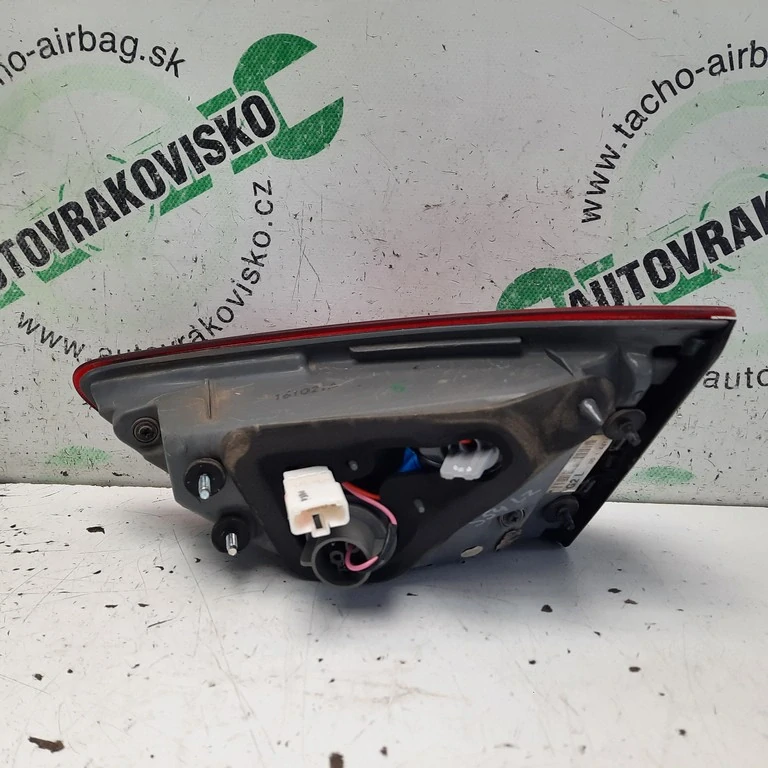 Zadné svetlo Hyundai i30 II HB lavé