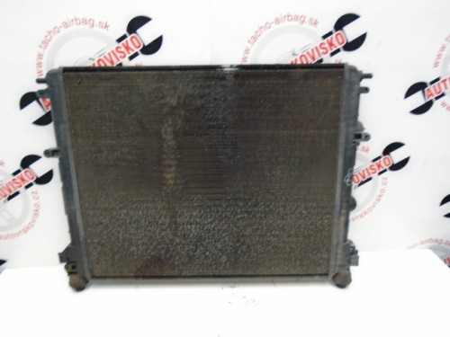 Chladič motora Dacia Sandero 8200033831