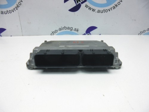 Riadiaca jednotka motora Skoda Fabia 1.2 03E906033A