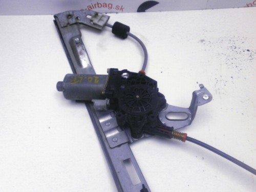 Sťahovanie okna Peugeot 206 9221.E9 LP