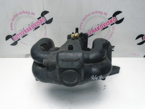 Sacie potrubie Ford Focus 1.8 16V 988F-9424-KA