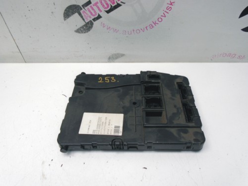 Komfortka UCH Renault Megane II 8200724363
