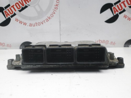 Riadiaca jednotka motora Renault Laguna II 1.9 dCi 0281011101