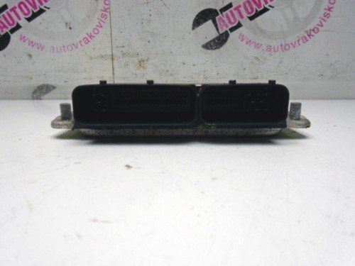 Riadiaca jednotka motora VW Golf IV 1.9 SDI 0281010174