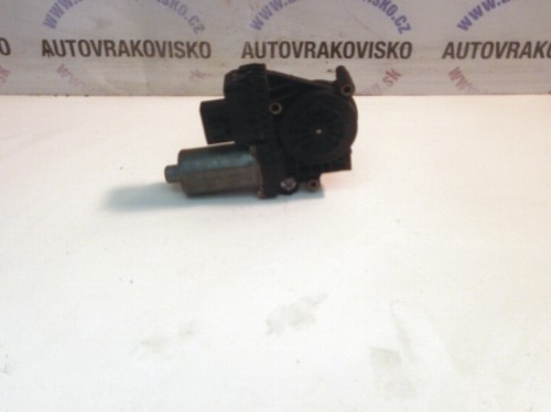 Sťahovanie okna Audi A6 0130821784