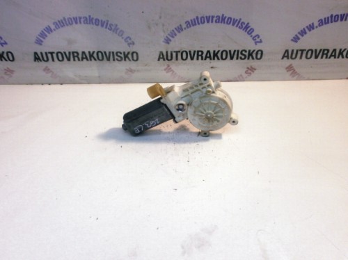 Sťahovanie okna Renault Clio II 0130822020