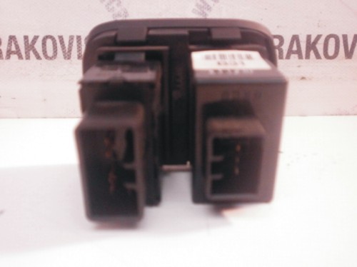 Vypínač Hyundai Accent II 93360-25100