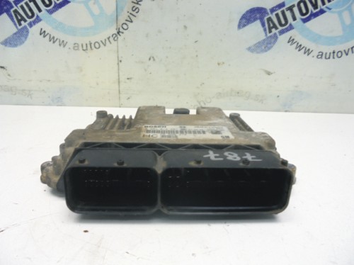 Riadiaca jednotka motora Opel Astra H 1.9 CDTi 0281014451