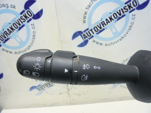 Prepínacia páčka Renault Laguna II 8200328896