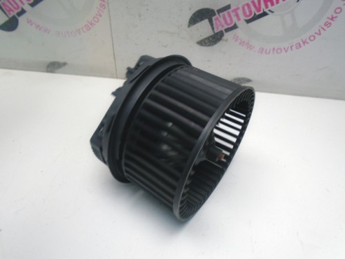 Motorček kúrenia Volvo V50 4M5H18456CD