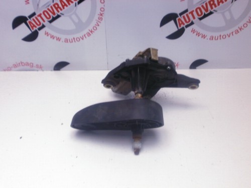 Motorček stieračov zadný Fiat Stilo 46841338