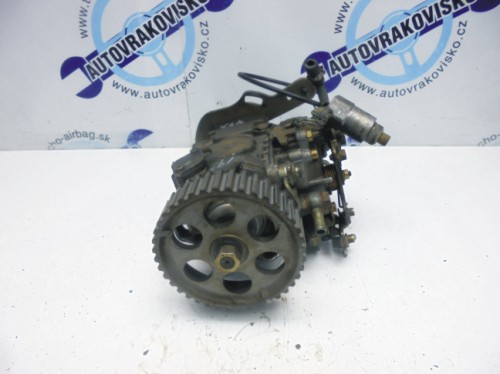Vstrekovacie čerpadlo Renault 19 1.9 D 0460484059