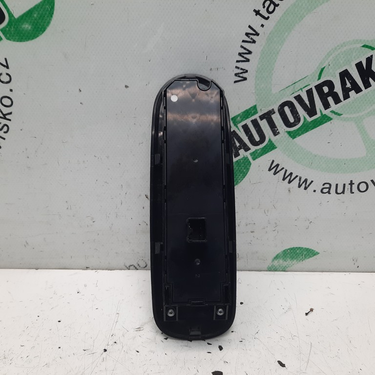 Vypínač okna vodič Ford Galaxy 6M2T-14A132-AE 6M2T14A132AE
