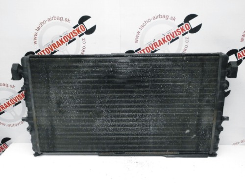 Chladič motora Seat Cordoba 860872C