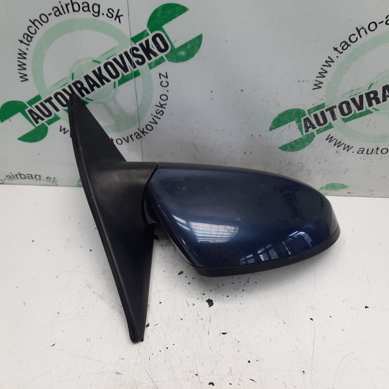 Spätné zrkadlo pravé Kia Ceed elektricky ovládané