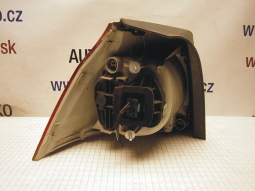 Zadné svetlo VW Golf V