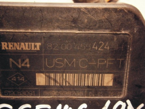 USM Renault Grand Scenic II 8200455424