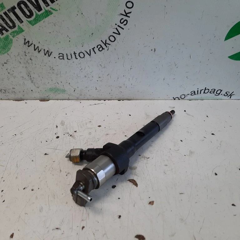  Vstrekovacia tryska Mazda 6 II 2.2 D R2AA13H50