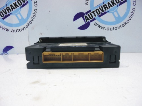 Ovládač kúrenia Audi A3 8L0820043B