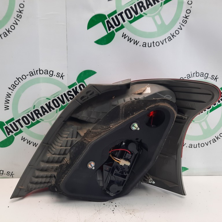 Zadné svetlo Toyota Yaris LZ