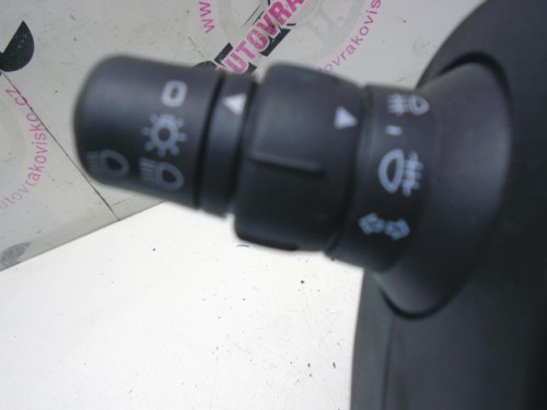 Prepínacia páčka Renault Clio III 7701057090