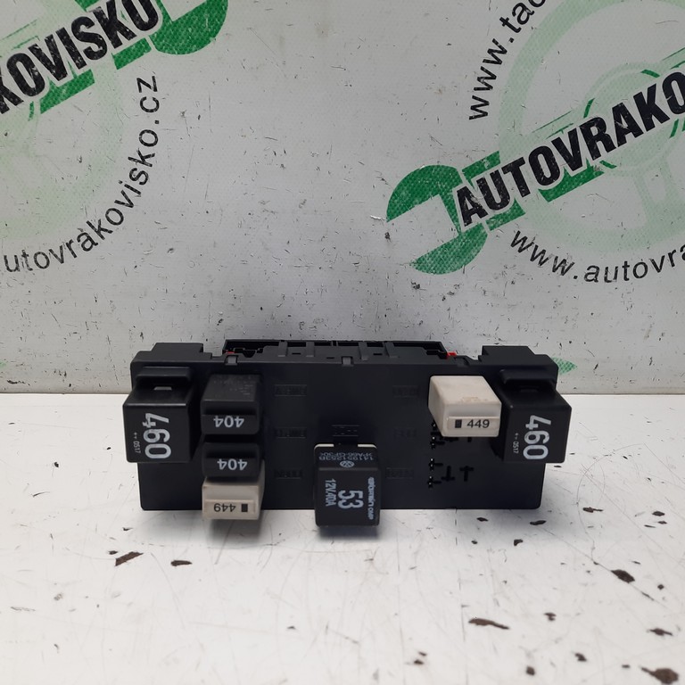 Riadiaca jednotka Volkswagen Passat B6 3C0937049E