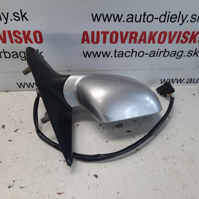 Spätné zrkadlo Seat Cordoba pravé