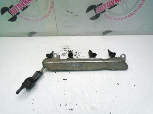 Vstrekovací ventil Toyota Yaris 1.33 0280158213