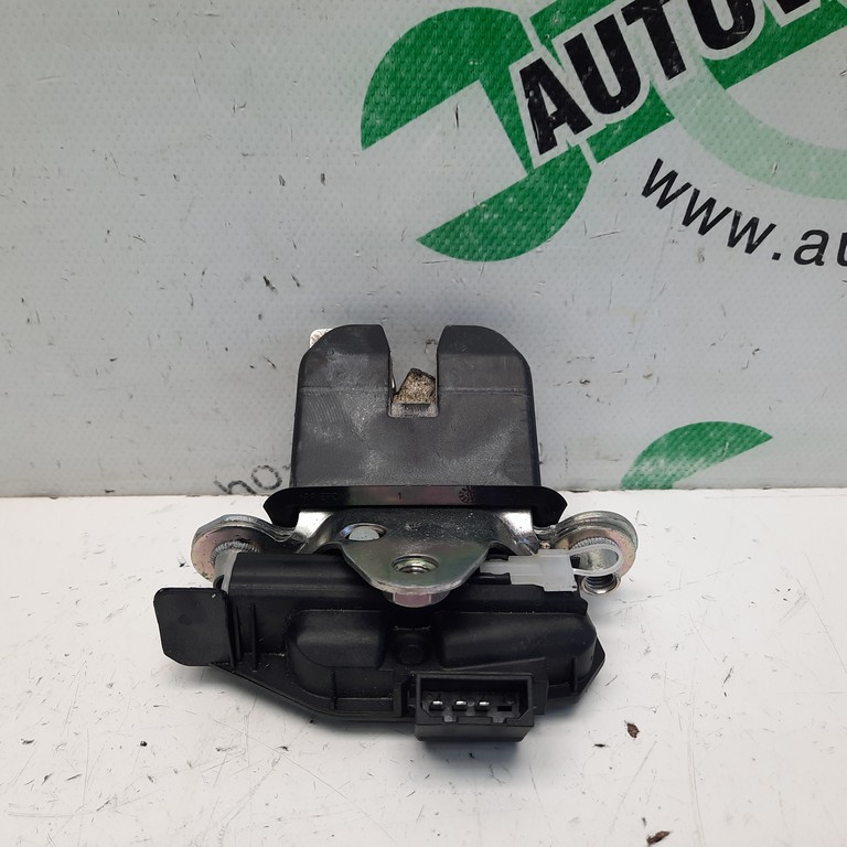 Zámok 5 dvere kufor Škoda Roomster 5J0827501C