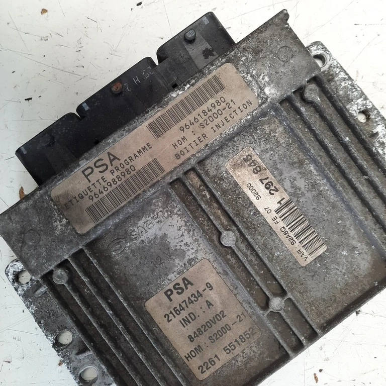 Riadiaca jednotka motora Renault Thalia 1.2 9646184980