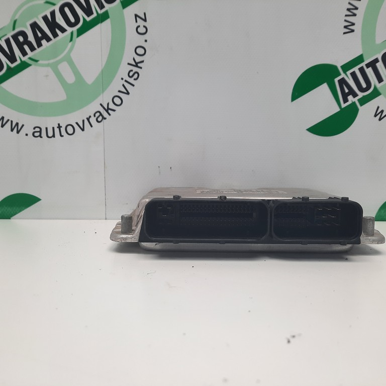 Riadiaca jednotka motora Skoda Fabia 1.9 Sdi 0281011321