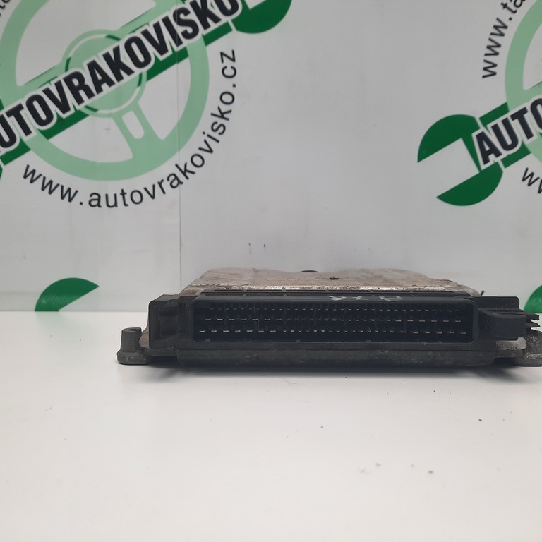 Riadiaca jednotka motora Citroen Xsara Picasso 2.0 HDi 0281010137