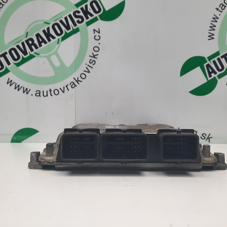 Riadiaca jednotka motora Fiat Scudo 2.0 HDi 0281010884